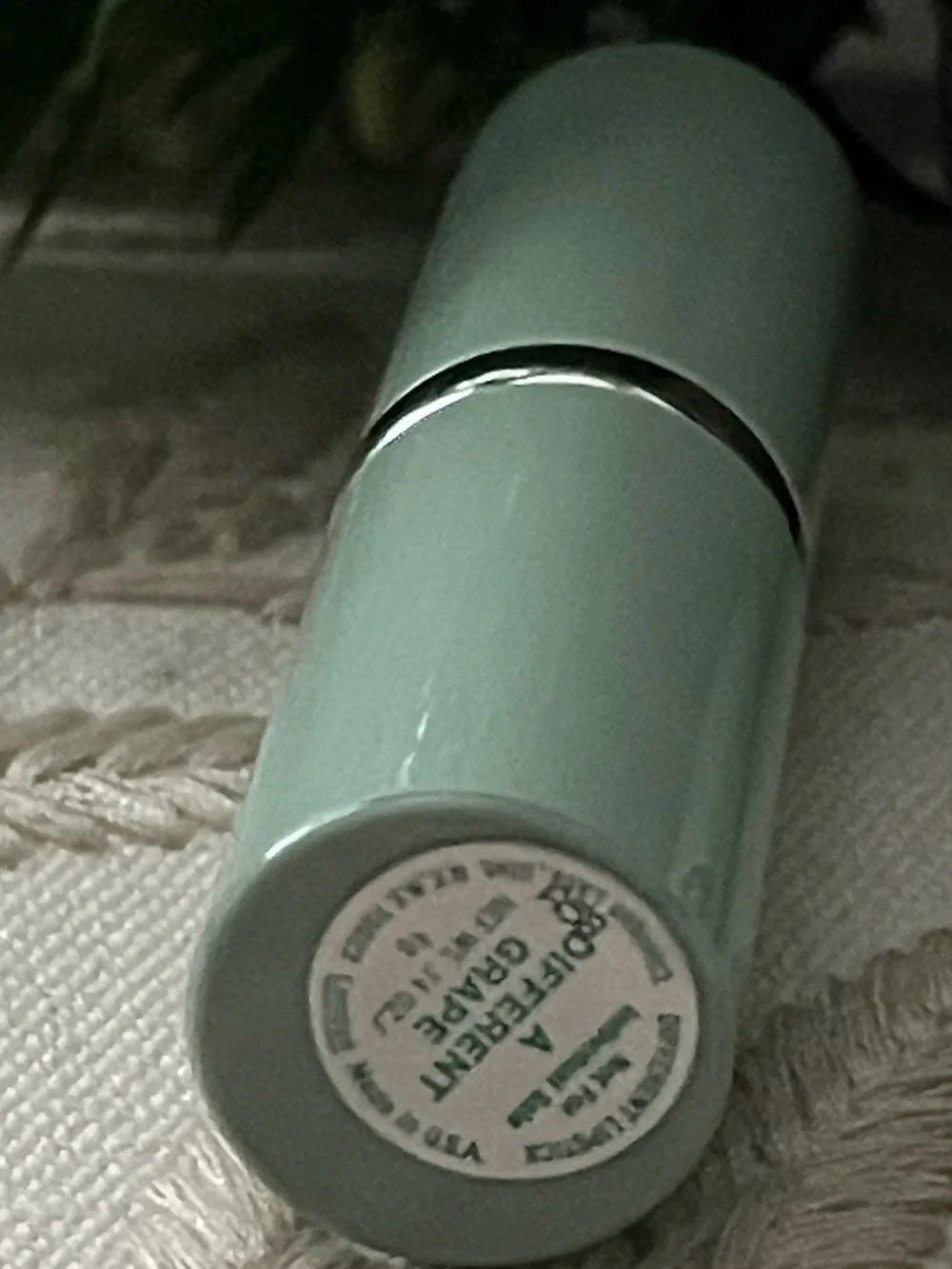 Clinique “A Different Grape ” Lipstick - Full Size  ~New~
